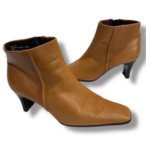 Y2K Bass Nebra Tan Leather Square Toe Kitten Heel Ankle Boots 5.5M